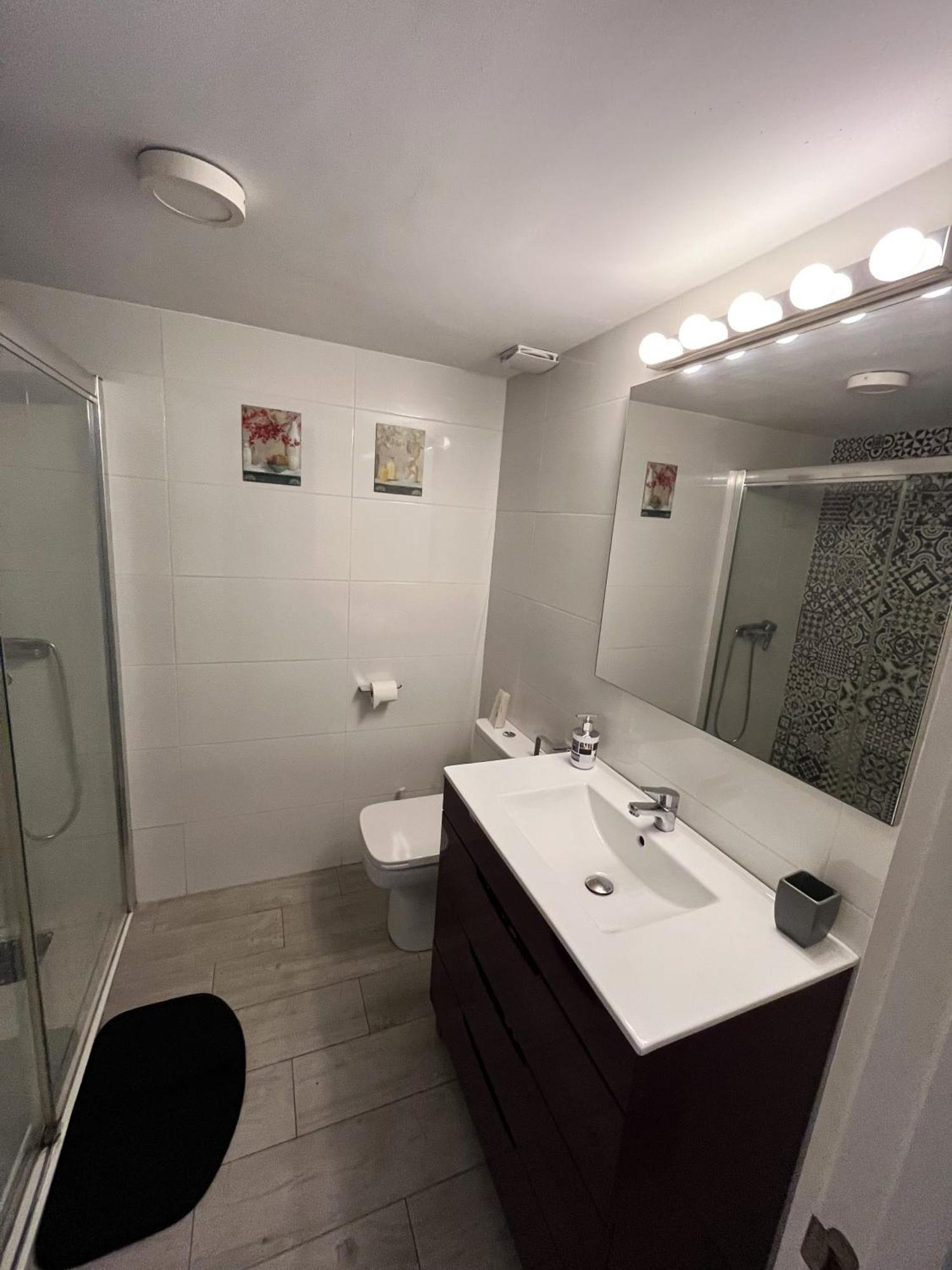 Moderno Apartamento En La Nogalera ตอร์เรโมลิโนส ภายนอก รูปภาพ